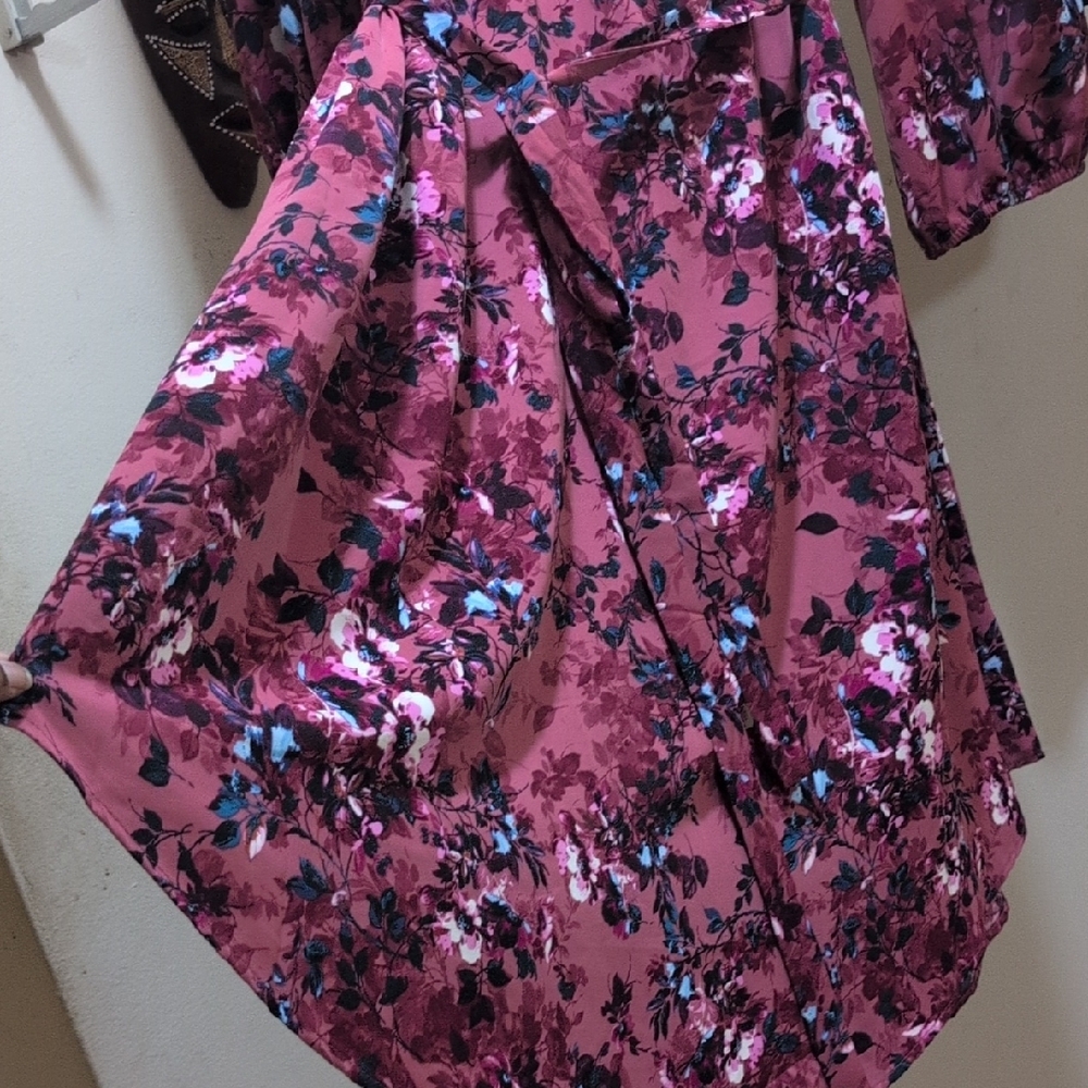 Torrid Burgundy Floral Dress - Picture 4 of 9
